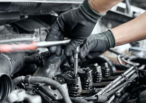 Steere Automotive engine repairs